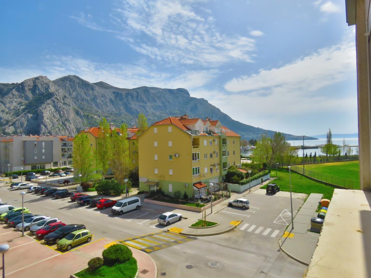 Apartment Ribnjak 10 Omiš Eksteriør bilde