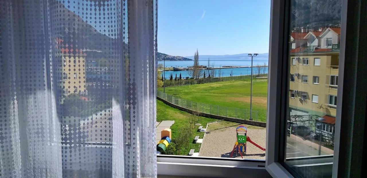 Apartment Ribnjak 10 Omiš Eksteriør bilde