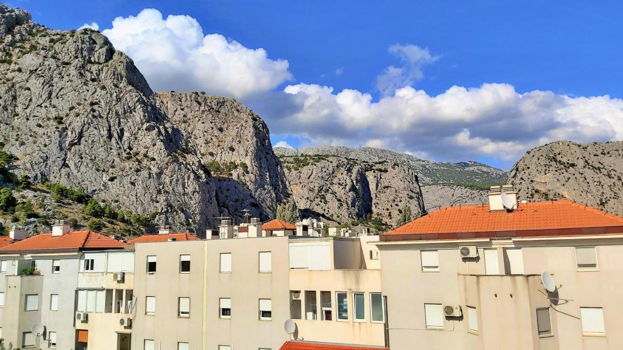 Apartment Ribnjak 10 Omiš Eksteriør bilde